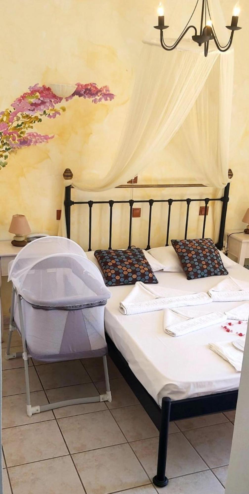 Aphrodite Boutique Hotel Алики Экстерьер фото